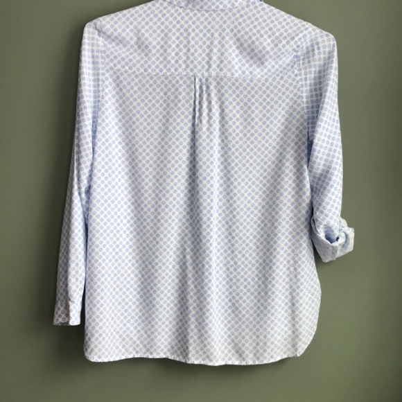 Ladies long sleeve button down blouse in light blue/white sz 10/M - Picture 9 of 9